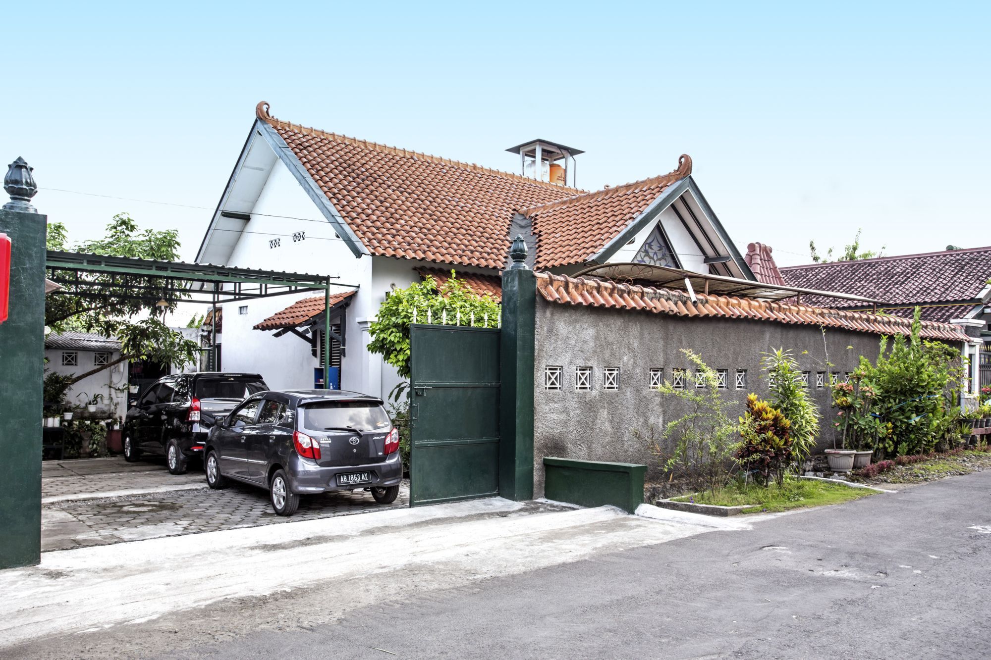 Reddoorz Near Adisucipto Airport Hotel Джокякарта Екстериор снимка